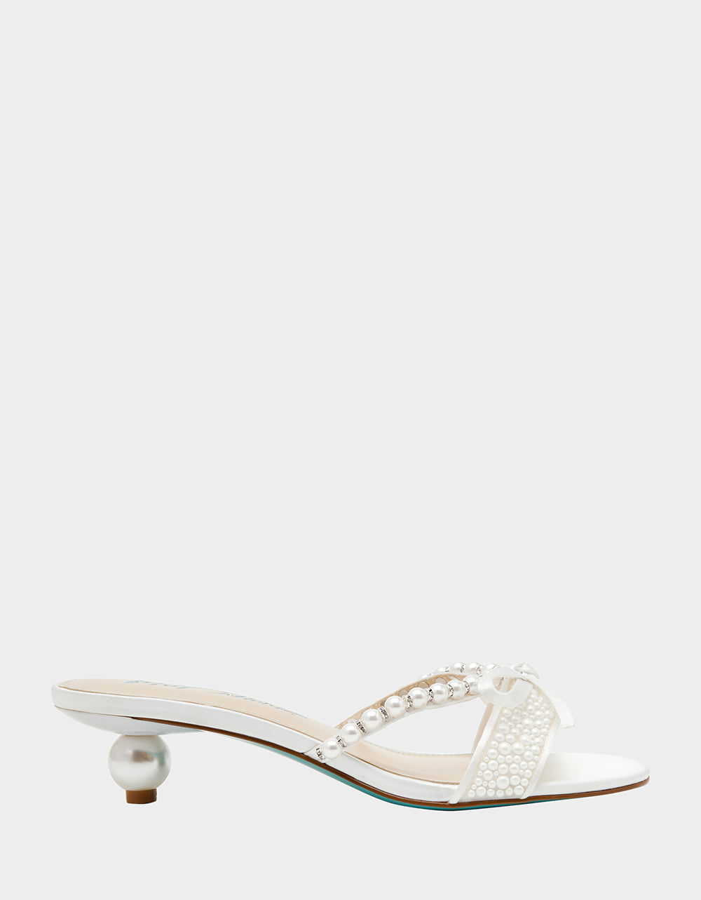 BETSEY-JOHNSON_SHOES_SB-MANDY_PEARL_SIDE