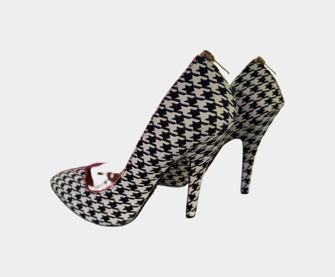 e7fbacf6-ebfc-4704-93b3-43705ccde474